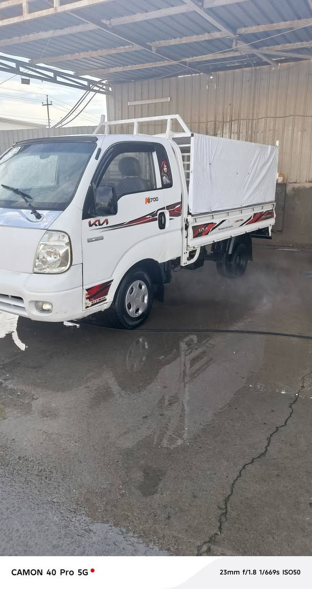 كيه 2009كير مكينه شاصي شرط
السياره صاحبه مانده 
نكفل سرقه وعشاير
مكان السياره اربيل
سعر65$وبيه مجال
***********
