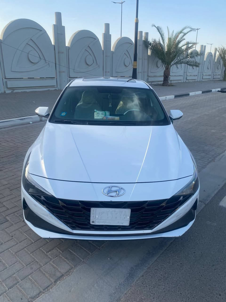 النترا خليجي 
مكينه 2000دوش 
بصمه تنته تشغل عن بعد مواصفات الخليجي 
بيهه دوسه وباب ودوسه الثاني مامصلحات 
مكينه كير تبريد كفاله 
السياره مال اقصاد راعيهه بلبصره استقطاع مباشر 
راعيهه ب الاصمعي وكاله ثاني يوم *********** السعر 140 وبيها مجال قلليل للشراي
