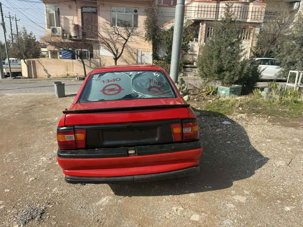 ئۆپـــڵ فیکترا
مۆدێل 1992
گێڕ عادی
مەکینە 16 قایش پان
 

‎ڕزیوی نییە 
چوار تایە و کەپی لۆك/  
‎گەرمی و کارەبای مەزبوتە
ده عمو ليدراوي نيه 
هەموو گیانی ئیشەکات 
بەشەرتی گێڕو مەکینە
تەقەو ڕەقەی بەشەرت
سەیارەکە سه نه ويه  بە شەرتی ئه وه ليات حاسيبه پاكه نه ي كراوه       
سەیارە کە ماشاڵای لێبێ زۆر جوانە و پاك ماوەتەوە 
ماڵی دۆســـتـــە
25$ مه جال
*********** السليمانية, العراق
