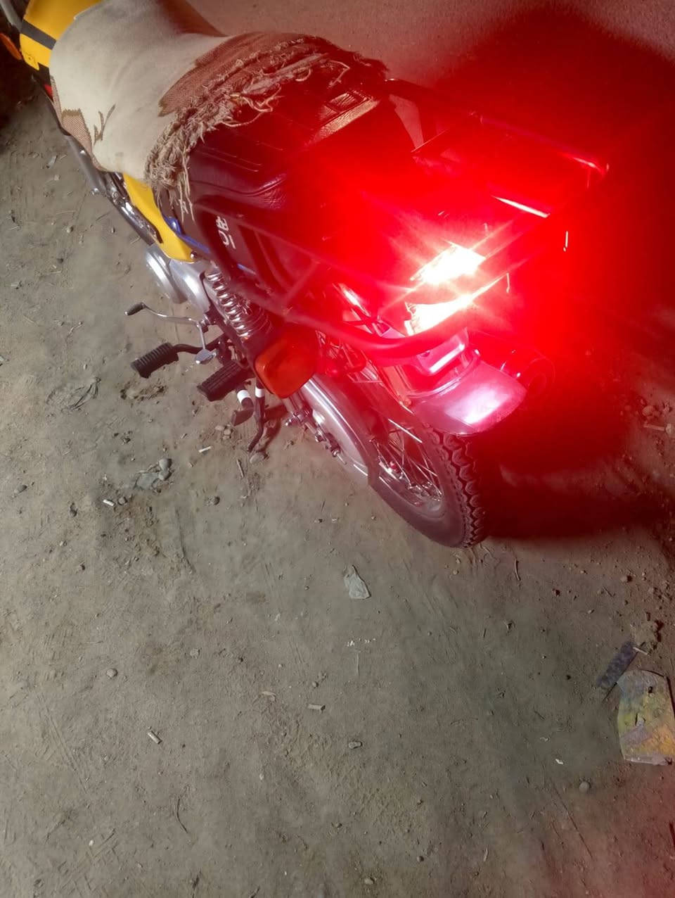 دراجه نامه اختتتتتت الجديده 
موديل 2026 
دراجه زيروووووو تخبلل
رجائاً الميشتري ليتعبني ويا 
دراجه تخبل 
كامله مكمله نقصها خيالل😉
دراجه مامفتوح برغي منها دير بانزين ترايك للبصره 
للستفسار اتصل علرقم كبل تعال اخذها وروح لدور ورانه
. 
‏‪***********‬‏
