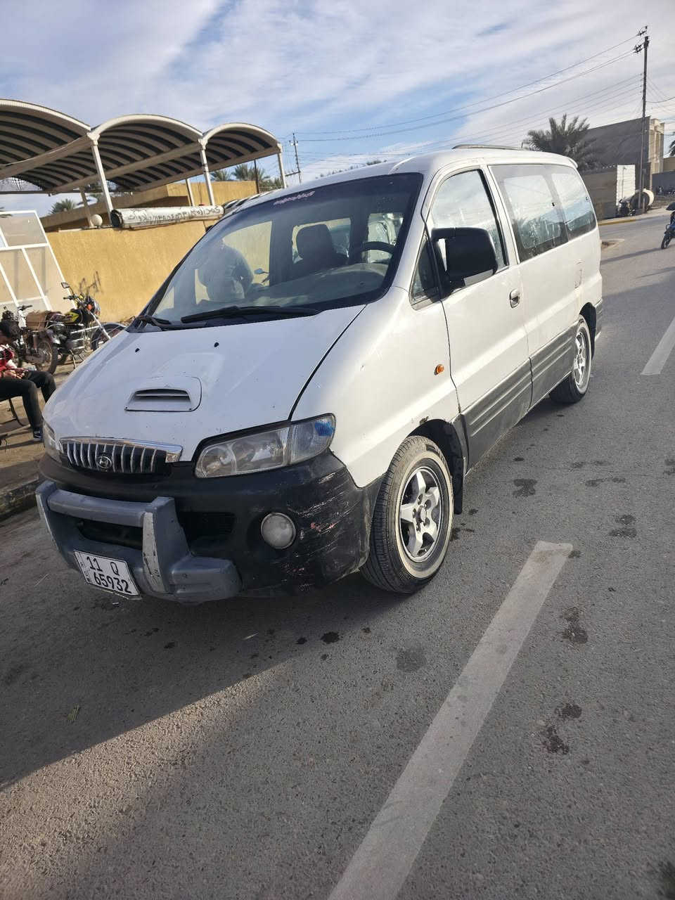 سلام عليكم ستارس خصوصي موديل 2000 تبريد شغال دخم تاير جديد لا بخار لا تنقيص رقم بغداد دولي سنويه جديده مكان السياره ديالى كنعان ***********السعر 70 وبيه مجال
