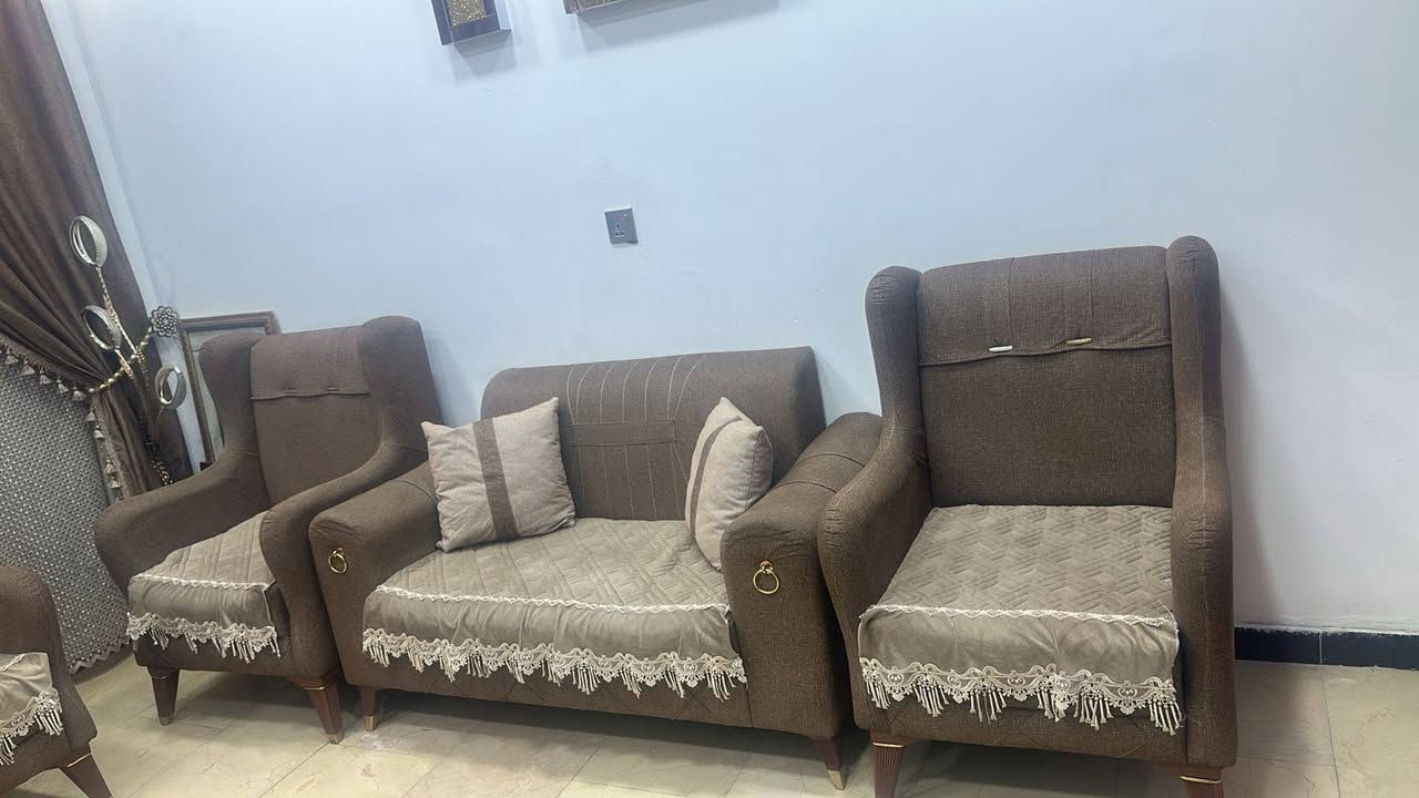 تخم للبيع أخت جديد ٨ مقاعد ب٤٠٠


**إذا كنت صاحب هذا الإعلان وتريد حذفه لأي سبب، رجاءا أرسل رسالة إلى الدعم الفني**