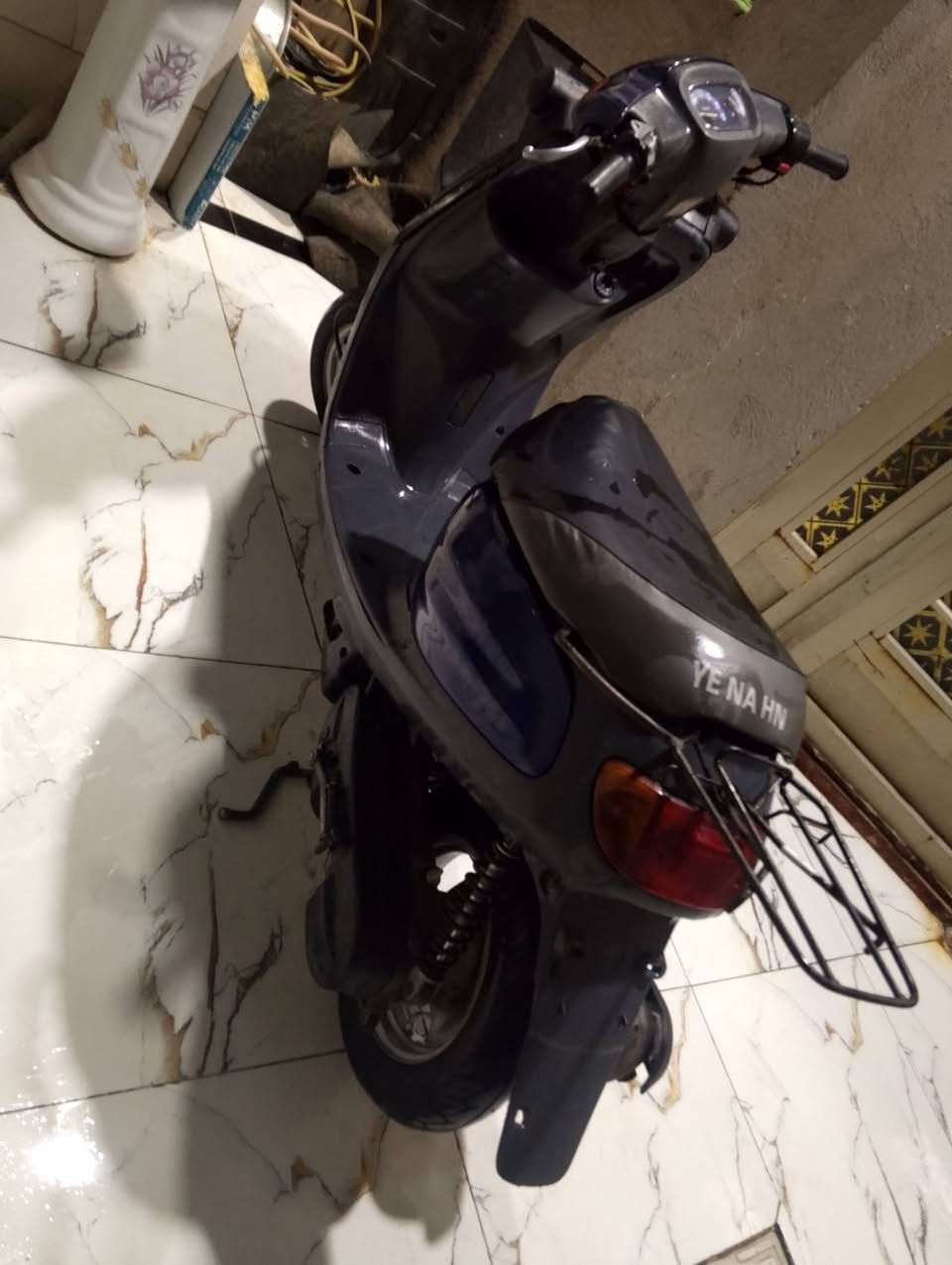 سلام عليكم للبيع منغولي كفالة عامه من كلشي شلعه ومعدل قويه كلش الدراجه مابيه برغي نقص اخت الحاويه جديده كلش كفراته بلاديه كلشي بيه بلادي مكاني كربلاء حي العامل 
السعر 800 وبيه مجال ان شاء الله 
الاتصال
***********
