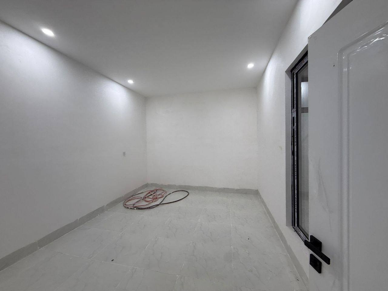 #عقارات_ابو_وسام
🔸سند طابو يتسجل بإسم اي عراقي
📍أربيل-بيت للبيع 8حساروك قرب شارع كورنيش
➖مساحة 125M طابقين 
يتكون⤵️
➖4غرف نوم 
➖استقبال-صاله-مطبخ-مجموعه صحيات-كراج

📸 السعر والصورة متوفرة على قناتنا الرسمية في التليكرام 👇
🔗 https://t.me/Hassanabowissam
تابعنا الان وشوف احدث العقارات يوميا ع الصفحه الرسميه في فيسبوك
🔗https://www.facebook.com/share/1FHZ1d86H9/

📞 تواصل مباشر واتساب أو اتصال:
📱 ***********
📱 ***********

#عقارات_اربيل #شقق_للبيع_اربيل #بيو_لبيع_اربيل  #فلل_للبيع_اربيل #مجمعات_سكنية_اربيل
 #عقارات_كردستان  
#استثمار_عقاري_اربيل #عقارات_بغداد_سليمانية_اربيل  #عقارات_شمال_العراق  

⬅️ الأسعار والصور داخل القناة… لا تفوّت الفرصة

تابعنا الان وشوف احدث العقارات يوميا 🏘️
🔗https://t.me/Hassanabowissam

7 دفتر
