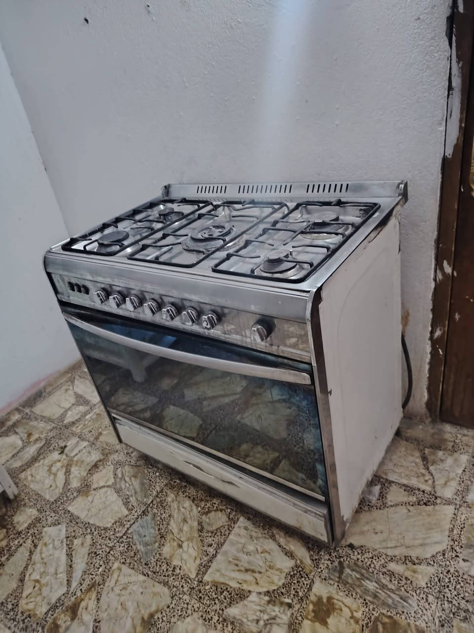 مرحبا عندي ذاني الغراض للبيع الطباخ شغاله سعره 175 الثلاجه شغاله 120 مكاني نجف شراي خاص


**إذا كنت صاحب هذا الإعلان وتريد حذفه لأي سبب، رجاءا أرسل رسالة إلى الدعم الفني**