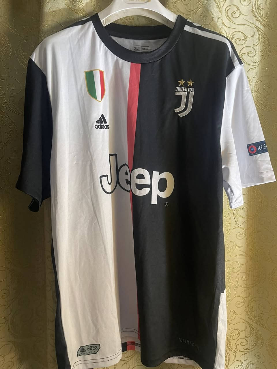 سلام عليكم
اي دريس سعر 5 الاف فقططط بيهم تايلندي وباله وجديد ونسخه لاعب ومشجع 
توصيل متوفر


**إذا كنت صاحب هذا الإعلان وتريد حذفه لأي سبب، رجاءا أرسل رسالة إلى الدعم الفني**