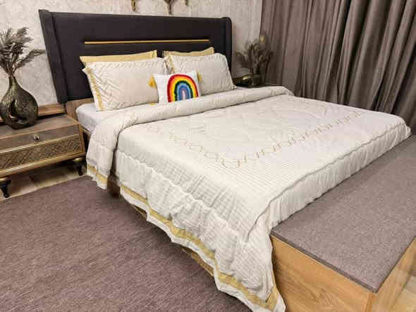 10 قطع نظافه 💯💯 كنتور 3 امتار عنوان بغداد مليون وربع الزعفرانية التواصل خاص
