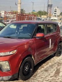 كيا صول 2021 بيهة اربع قطع صبغ  بدون دواخل  مكينة 2000دوش بيهة كاز كيت...