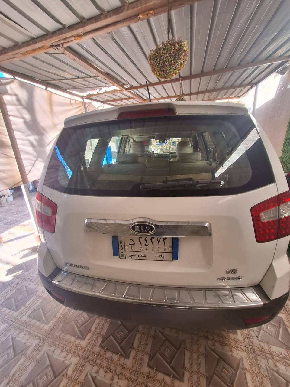 السلام عليكم مهافي موديل2013 فول واحد على واحد  مكفوله من ضربه والصبغ بيها بارد شبر اباب السايق السعر 165 وبيها مجال سنويه لل2027 بسمي رقمها بغداد مكاني كربلاء
الرقم ***********
