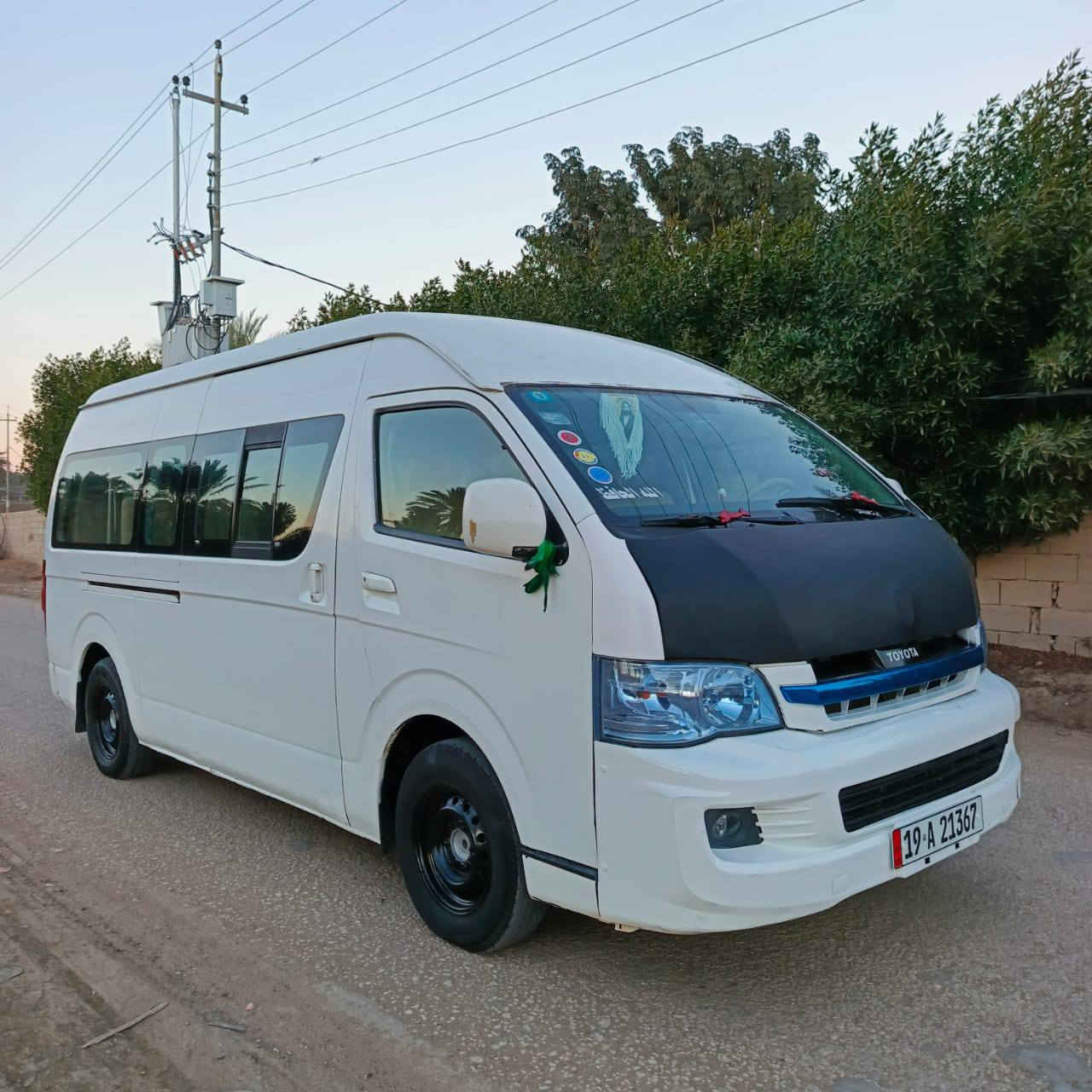 السلام عليكم جنبي للبيع موديل 15 سياره مكفوله من الصبغ بيه الدواير معمرات فقط والباقي عل السونار دوشمه جديد مكينه جديده اكسن هايسه تخم تاير سياره جاهزه وجديد  صاره سبوع من جددت سنويه ورقم دولي بسمي مكان السياره بابل مركز المدينه السعر 133 وبيه مجال حك الجيه فقط ***********
