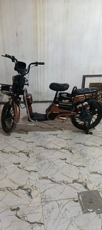 دراجة كهربائية • للبيع