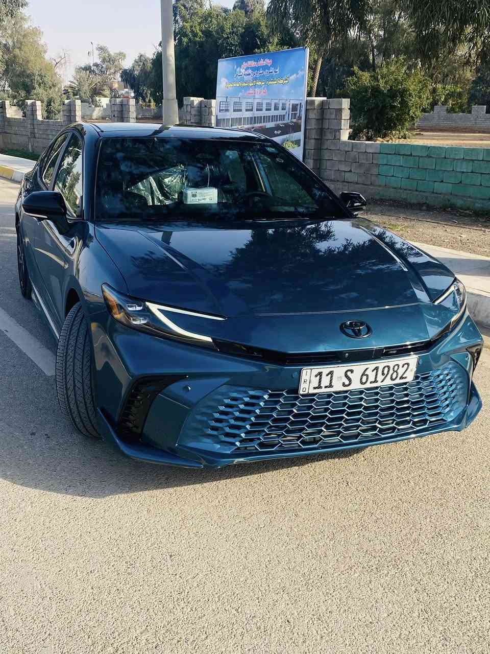 𝟐𝟎𝟐𝟓 𝐓𝐎𝐘𝐎𝐓𝐀 𝐂𝐀𝐌𝐑𝐘-𝐗𝐒𝐄

تويوتا كامري (XSE) موديل : 2025

وارد : امريكي

اللون : ازرق جويتي  

عداد المسافة : 3000 ميل سيارة بعدها زيرو جديده

البجم كلة مغلف PPF

حجم المحرك : 2.5L (4.سلندر) هايبرد

 ملاحطة السيارة : الضربة خلفية بسيطة  بدون شواصي بدون ايرباك صور الحادث بالمنشور موجودة 

التصليح كالاتي:

 الجنطة والدعامية الخلفية فقط صبغ فقط   يعني قطعة وحده صبغ وباقي بارد بالجاملغات الخلفية 

كافة الايرباكات سليمة %100

المواصفات : 𝐗𝐒𝐄

فول فول مواصفات 1/1

نظام مراقبة انتباه السائق Driver Monitoring System (DMS)

فتحة سقف بانورما

داخل ليـــد بيلادي

كيـــج الـــكتـــرونـــي

شـــاشـــة كبير لمـــس

شحن وايـــر ليـــس

كاميرات 5 (امامية ،جوانب ،خلفية )360درجة

ابـــواب  بصمة

بصمة تشـــغيـــل 

تشغيل عن بعد (𝐑𝐄𝐌𝐎𝐓𝐄 𝐒𝐓𝐀𝐑𝐓)

هاند بريك بصمة

اوتو هولد (𝐀𝐔𝐓𝐎 𝐇𝐎𝐋𝐃)

اوتو ستارت (𝐀𝐔𝐓𝐎 𝐒𝐓𝐀𝐑𝐓)

اوتو ستوب (𝐀𝐔𝐓𝐎 𝐒𝐓𝐎𝐏)

رادار امامي (تحديد مسار)

‏‎رادار جانبي (نقاط عمياء)

‏‎رادار خلفي (التحذير من الاصطدام)

‏‎حساسات امامي

‏‎حساسات جانبي 

‏‎حساسات خلفي 

نظام (𝐄𝐂𝐎)

نظام (𝐍𝐎𝐑𝐌𝐀𝐋)

نظام (𝐒𝐏𝐎𝐑𝐓)

مانع انزلاق+𝐀𝐁𝐒

فول تحكم استيرن

استيرن هيتر

كشنات جلد (تدفئة،تبريد)

كشنات كهربائي

كشنات هيتر

تبريد لمس

تبريد مركزي

لايتات 𝐋𝐄𝐃 ليد عدسة زينون

بكلايتات 𝐋𝐄𝐃 ليد

ويل كروم قياس 19

‏‎تفاصيل اكثر الاتصال علی الرقم   

WhatsApp ☎️ ***********
