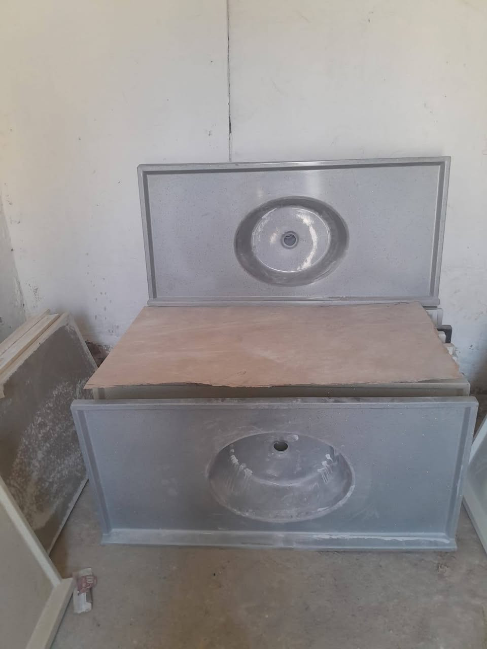 يالله تم وصول وجبه من المرمر الثقيل  جميع القياسات  شرد الثقيل ما تعجبك ترجع بيد السايق بس دفع كروه العنوان بصرة  توصيل داخل البصره فقط سعر جوه سوك بسعر جمله كميه قليله


**إذا كنت صاحب هذا الإعلان وتريد حذفه لأي سبب، رجاءا أرسل رسالة إلى الدعم الفني**