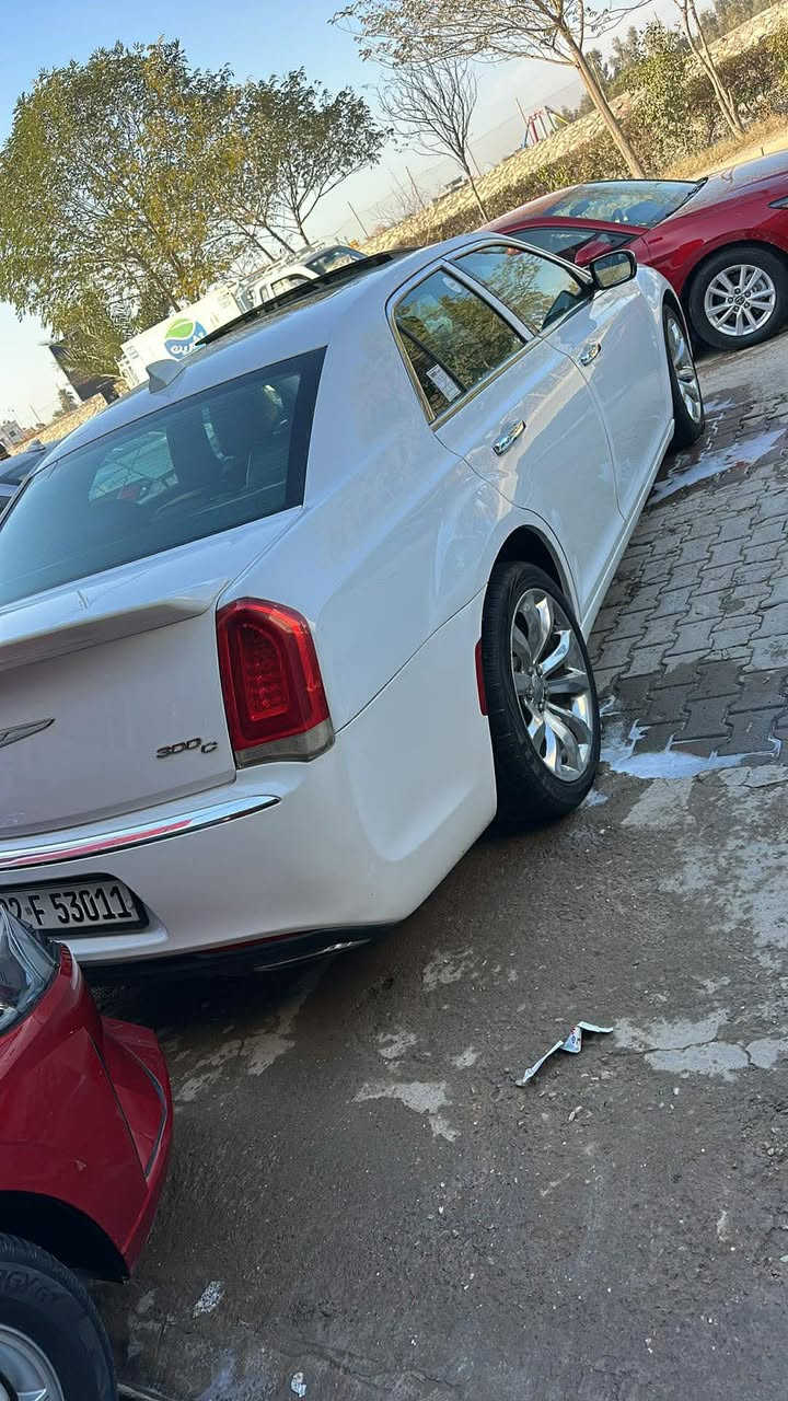 سلام عليكم اوبامه مديل ١٧ كلين بدون صبغ بارد بصيط بل باب وجاملغ ماشيه ١١٠ كير مكينه مكفولات مكان سياره ديالئ بعقوبه سعر ٢٥٣ مجال بصيط تلفون *********** فول موصفات بنرامه
