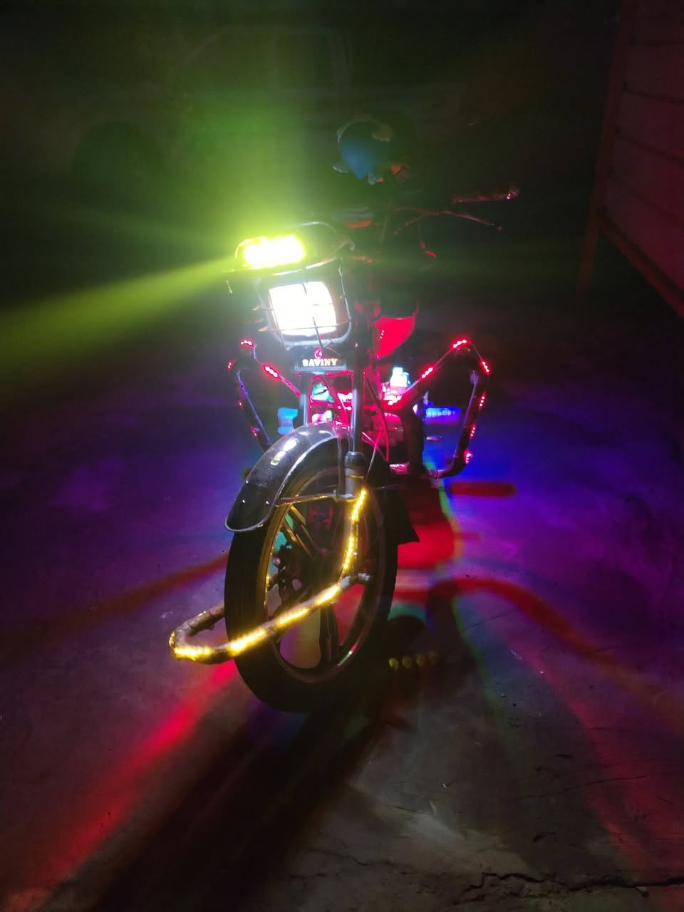 للبيع 2023 شرط كله شغال المحرك على وضع الشركه بعده مافيلس السعر 650 بيه مجال *********** المكان العلم
