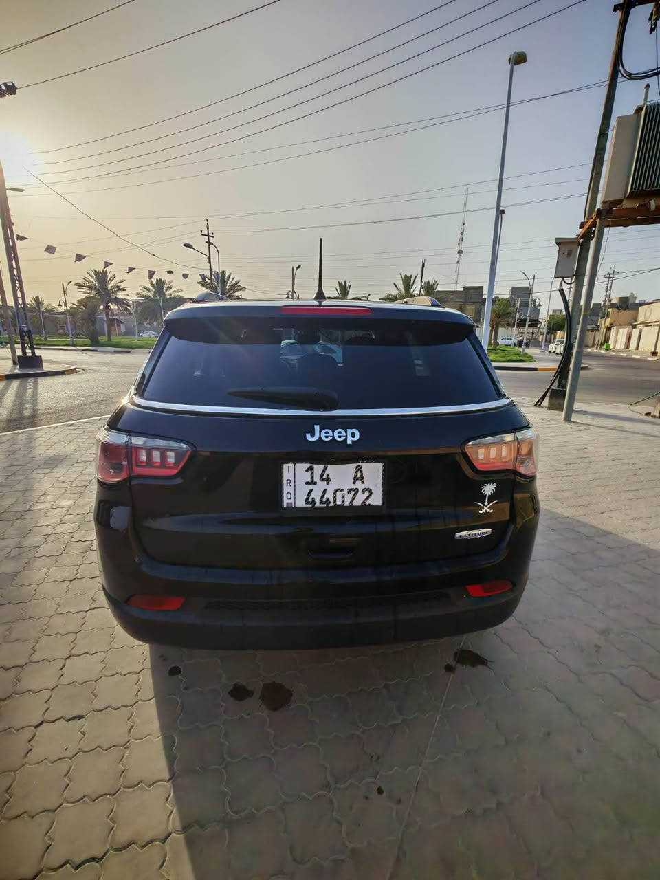 جيب كومبارس 19 محرك 4سلندر 2.4 سياره ماشيه 95الف كيلو بيه محرك كير كفاله حادثها جاملغ وبنيد وبيه بلعراق ضربه جاملغ وباب سيايق
السعر 110 وبي مجال
الموقع الزبير حي العسكري 
رقم هاتف *********** الزبير, البصرة
