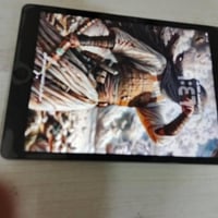 ايباد ٩ • ٦٤ • ملحقات كاملة