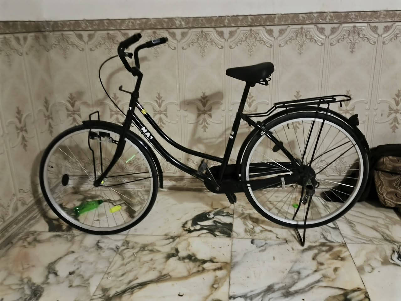 السلام عليكم  بايسكل للبيع السعر  125وبي مجال


**إذا كنت صاحب هذا الإعلان وتريد حذفه لأي سبب، رجاءا أرسل رسالة إلى الدعم الفني**