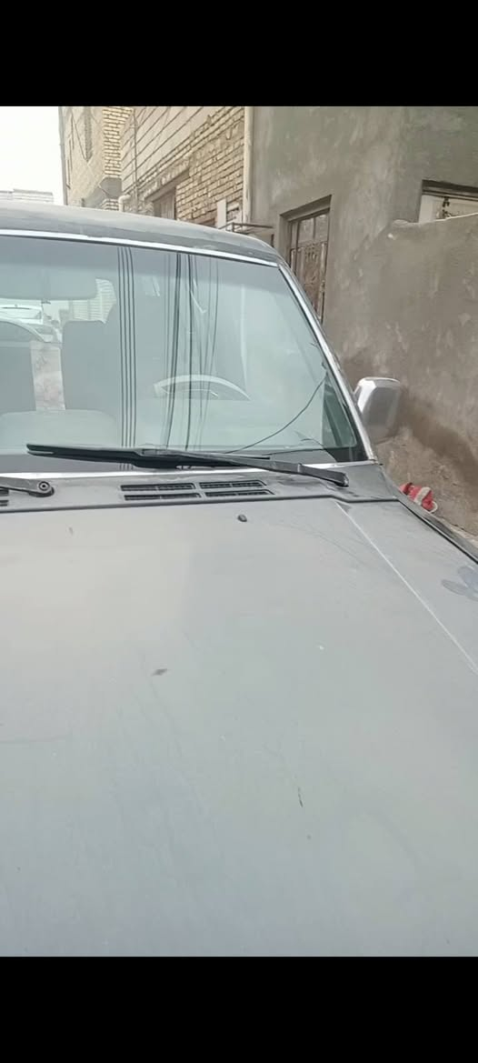 سياره باجيرو لبيع مشروع وطني سنويه بسمي جديده رقم نكليزي كير ومكينه جديده حاويه ففتي تخم تاير سنويه تحويل السعر45رقم التلفون***********
