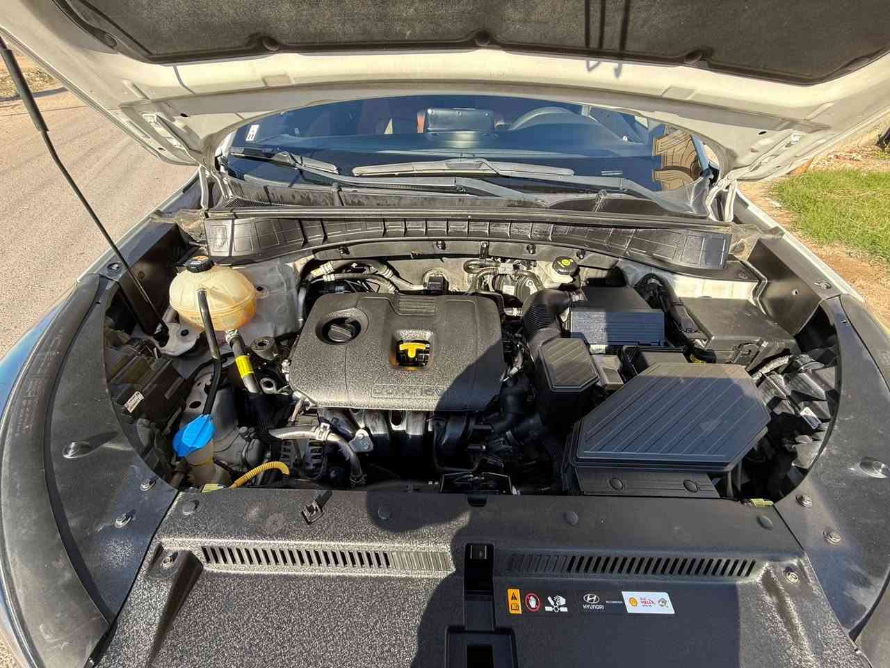 السلام عليكم
توسان 2020
خليجي 
ماشيه 70الف حقيقي 
فول موصفات عدا البنراما 
محرك2000 
بصمه 
كشنات كهرباء سايق وصدر 
حساس امامي خلفي 
شاشه 
كامره اماميه خلفيه 
شاحن واير ليس
مود درايف 
بكلايت لد 
لد نهاري 
تبريد خلفي
نضام ترحيب وأناره خارجيه
 ويل19 

السياره مكفوله كفاله عامه من كلشي 

رقم بغداد تحويل مباشر 
السعر 215وبيه وجال 
مكان السياره الانبار الفلوجه
 للاتصال ***********
