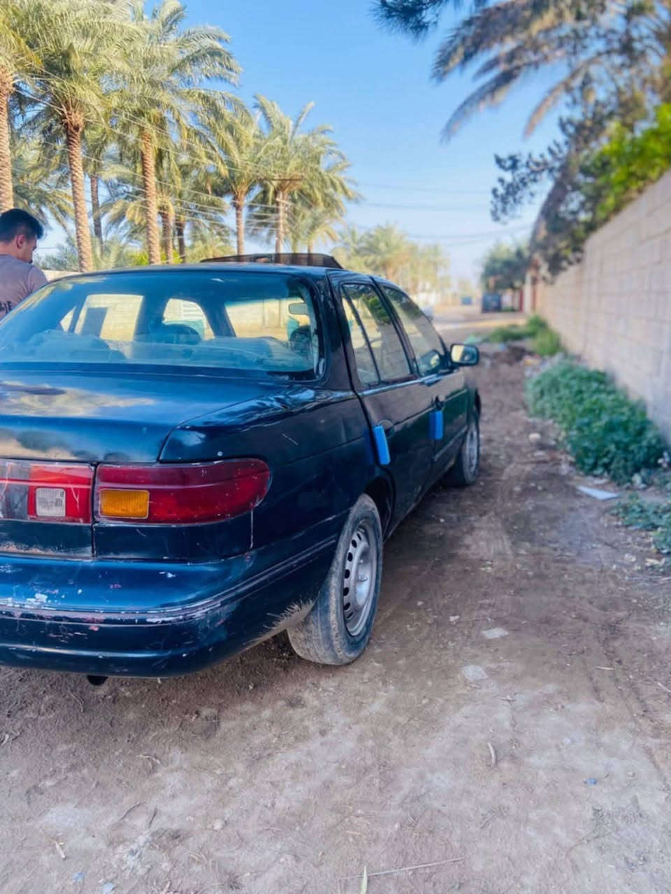 السلام عليكم بسبب الوعود الكاذبه كيا سيفيا للبيع موديل ٩٣ كير خير من الله محرك بي خيط بخار( رقم بغداد حائز ثالث )
 شرط الوكاله سنويه ضايعه مسوي بيها كتاب جديد 
(السعر ١٥ وبيها مجال ) مكان ديالى ناحيه السلام (العنبكيه)
*********** متوفر اتصال +واتساب
