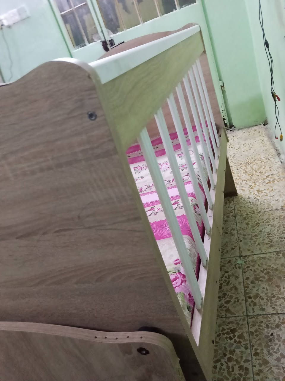 السلام عليكم سرير طفل هزاز  مستعمل شي قليل ينيم الى 6 سنوات للبيع التواصل خاص السعر  75  وبي مجال قليل


**إذا كنت صاحب هذا الإعلان وتريد حذفه لأي سبب، رجاءا أرسل رسالة إلى الدعم الفني**