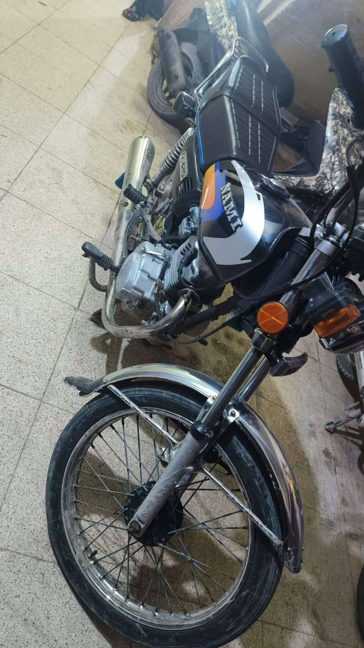 سلام عليكم دراجه نامه شلامجه عينه ولايت بدون اوراق بدون اوراق دراجه شلعه ومعدل فول تفاصيل واتساب***********
