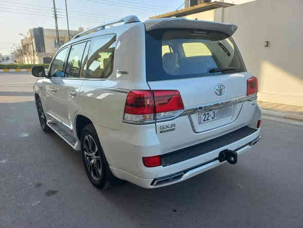 لاندكروز كراند تورنك 2021 بريم رقم اربيل فول مواصفات سيارة جديدة ماشية 62 الف كيلو محرك 6 سلندر بيهة صبغ ربع البنيد وجاملغ الأيسر الخلفي بدون دواخل ولا تبديل مواصفات
كشنات جلد مغلفة قماش كراسي ثنين كهرباء طفاية انارة تحت القدم حساسات خلفي أمامي مري شفط وقلاب  8 ايرباك  تشغيل عن بعد شاشات أندرويد رادار شاشة ليزرية جنطة كهرباء وباقي المواصفات معروفة للبريم بيع فقط العنوان الفلوجة 
السعر 550$ مع المجال 
***********
