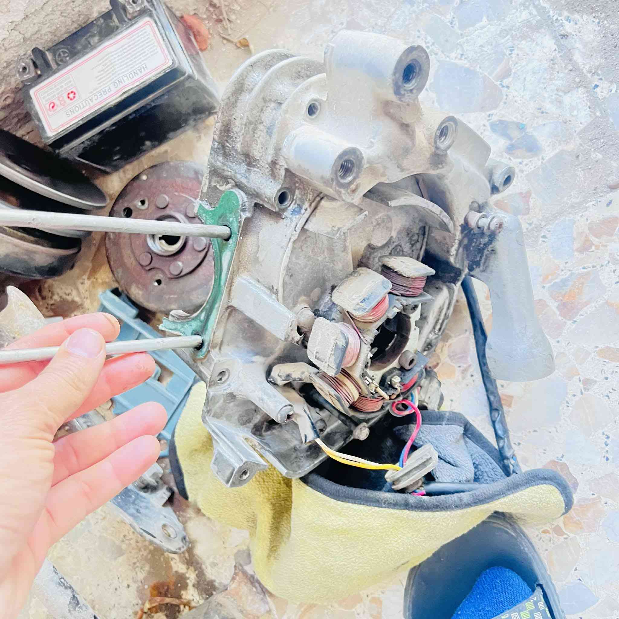 السلام عليكم غراض مال دراجه بلاديه اصليات الي يريد اي شي منهن خاص ويدلل مكانهن المحمودية الي يريدهن يراسل هذا الحساب علي مظفر سعدون


**إذا كنت صاحب هذا الإعلان وتريد حذفه لأي سبب، رجاءا أرسل رسالة إلى الدعم الفني**