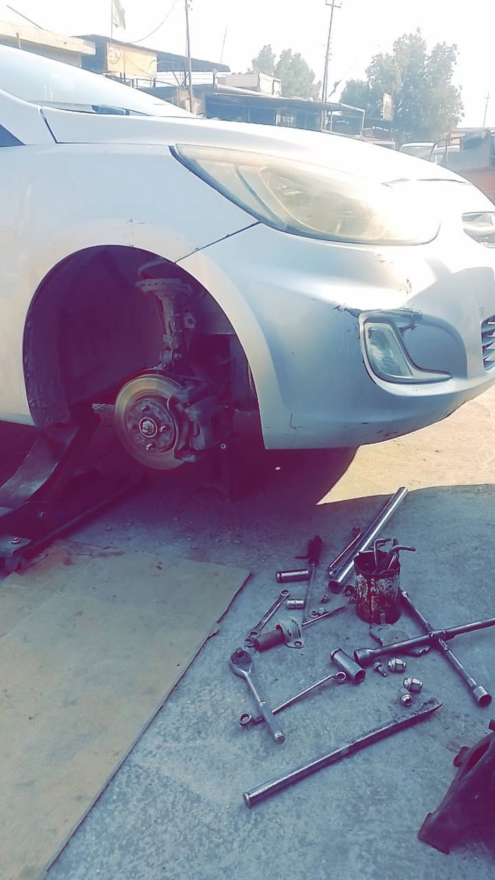 اسعد الله اوقاتكم بكل خير جزء بسيط حدادة صدر 
اي عطل عدكم بخصوص الحداده يرجي التواصل خاص 
او الاتصال ع الهاتف ***********
