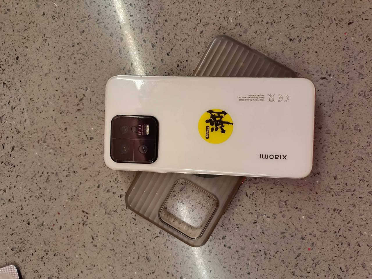 MI 13 5G
للبيع او مراوس 
ذاكرة 256 عشوائية 12
معالج sn 8 gen 2
ببجي 120 فريم حقيقي
الجهاز نظافة 99%
شاشة سوبر امولد 120 هرتز
نسخة عالمية اندرويد 16 hyperos 3
دبل شريحة
كاميرات من شركة لايكا
فيديو تصوير 8K
مكفول من كلشي وتر بروف
بدون ملحقات فقط كفر
عنواني بغداد حي المواصلات الشرطة الخامسة 
***********
