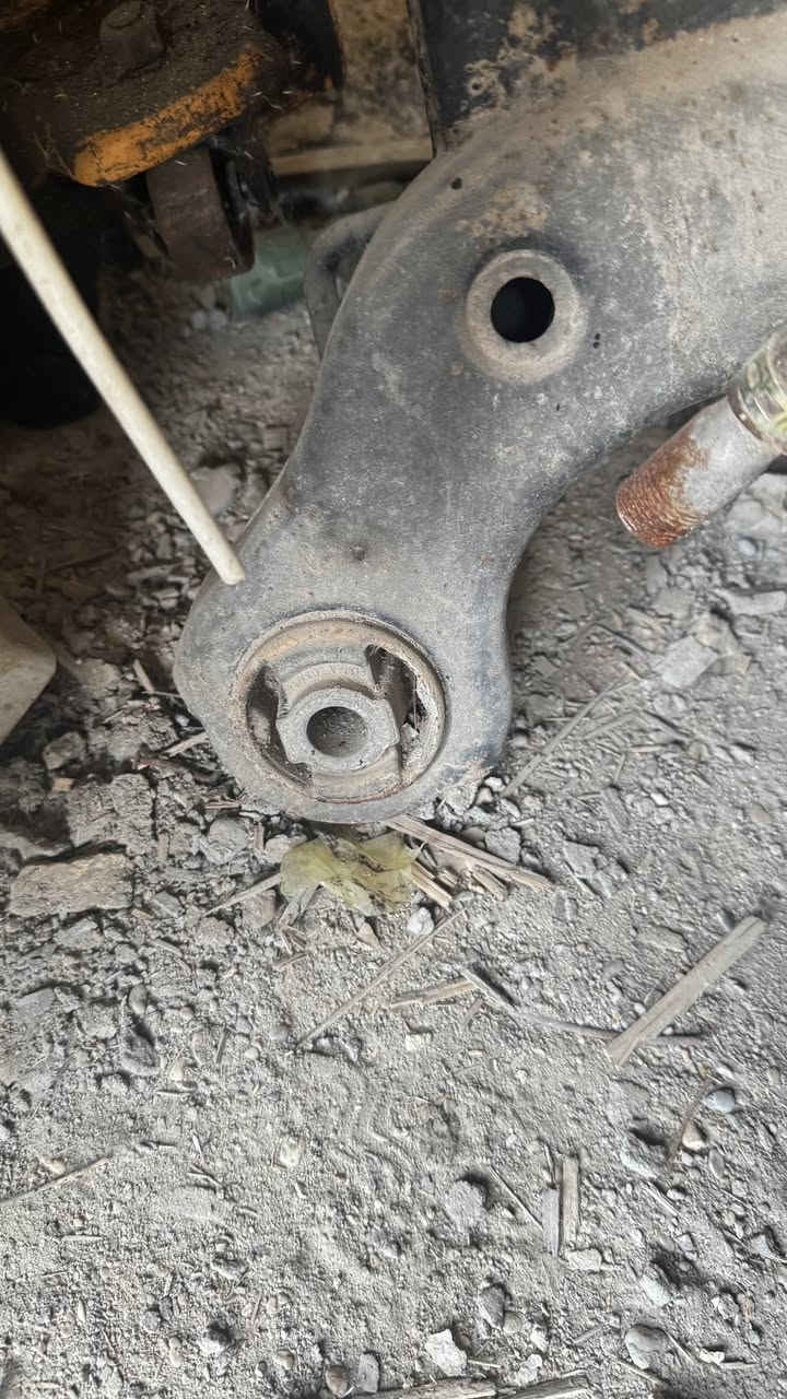 متوفر اغراض دوج افنجر كلمن وسعره التواصل خاص او على الرقم *********** مكان كربلاء
