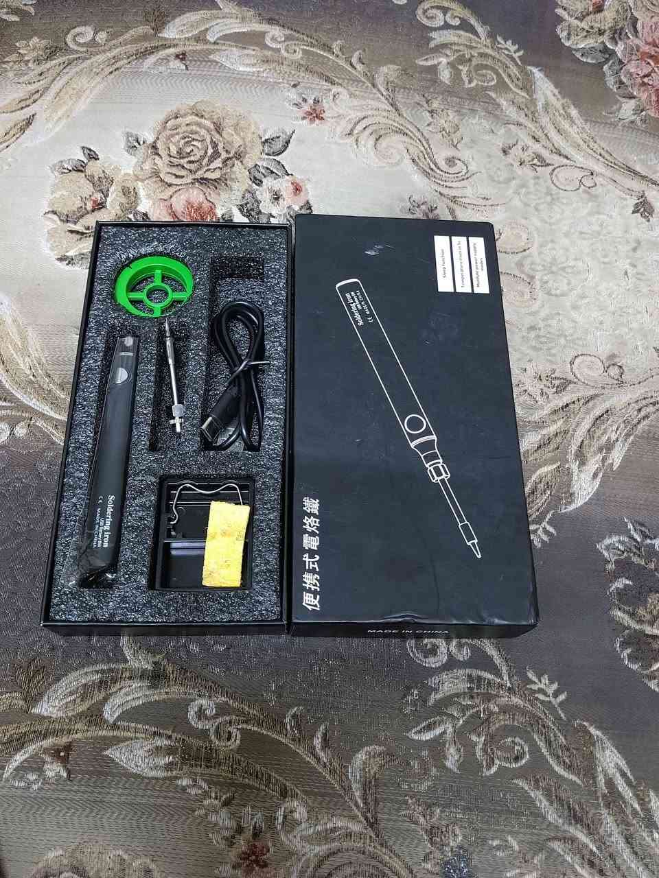 السلام عليكم
كاويه شحن
استخدام قليل
السعر 20


**إذا كنت صاحب هذا الإعلان وتريد حذفه لأي سبب، رجاءا أرسل رسالة إلى الدعم الفني**