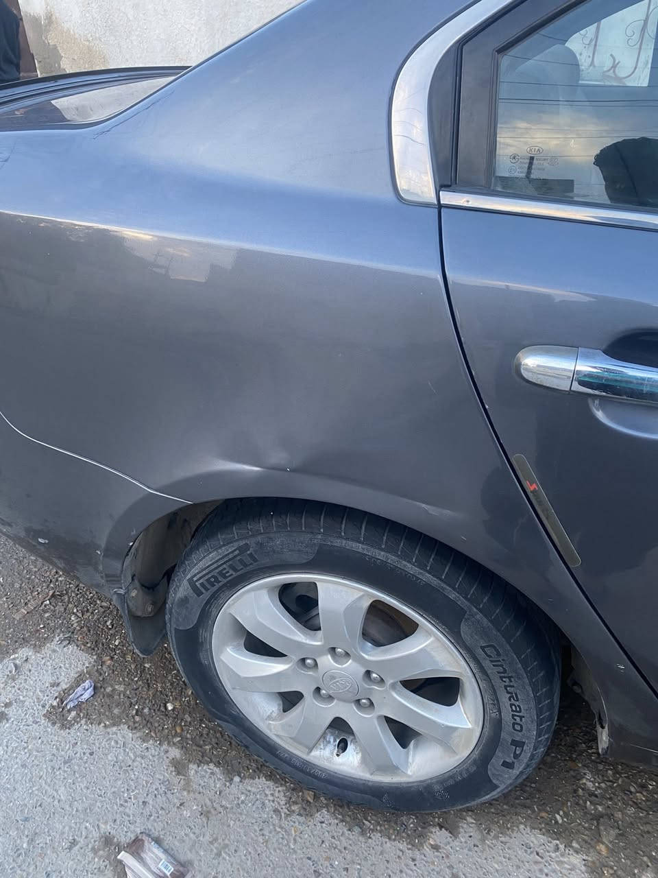 السلام عليكم موديل 2007السيارة خليجي مصبوغة احزام بيهة هادث جاملخ تبيريد تدفئة جديد السيارة متعوب عليهة وتخبل اترايك للقم   السعر 80وبيهة مجال للتواصل ***********
رقم جديد انكليزي هزة جديدة
