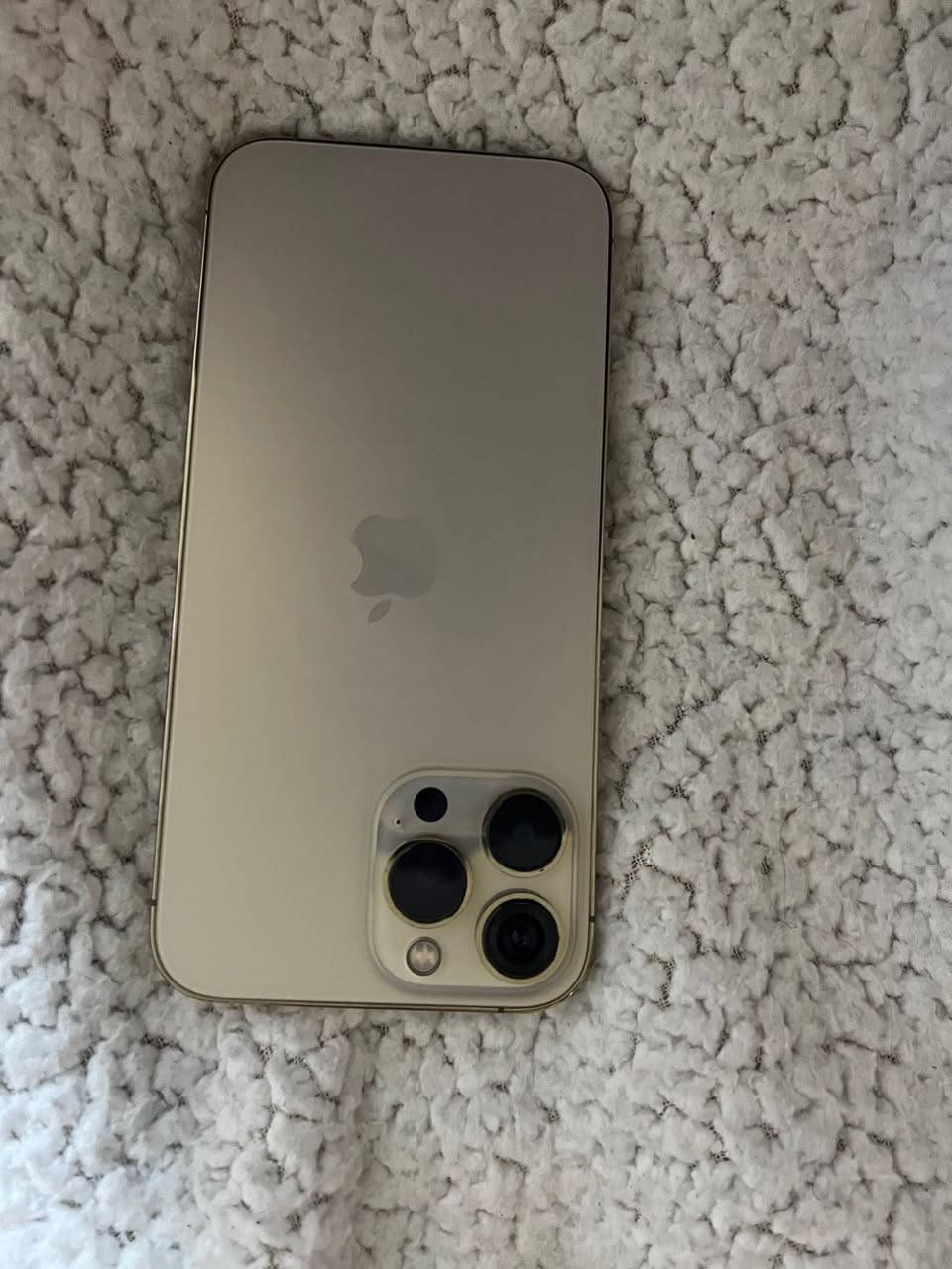 السلام عليكم ايفون 13 برو ماكس مامفتوح الكامره الاماميه لبورتريه بيه غواش الاستفسار *********** عنوان الحله السعر 625
