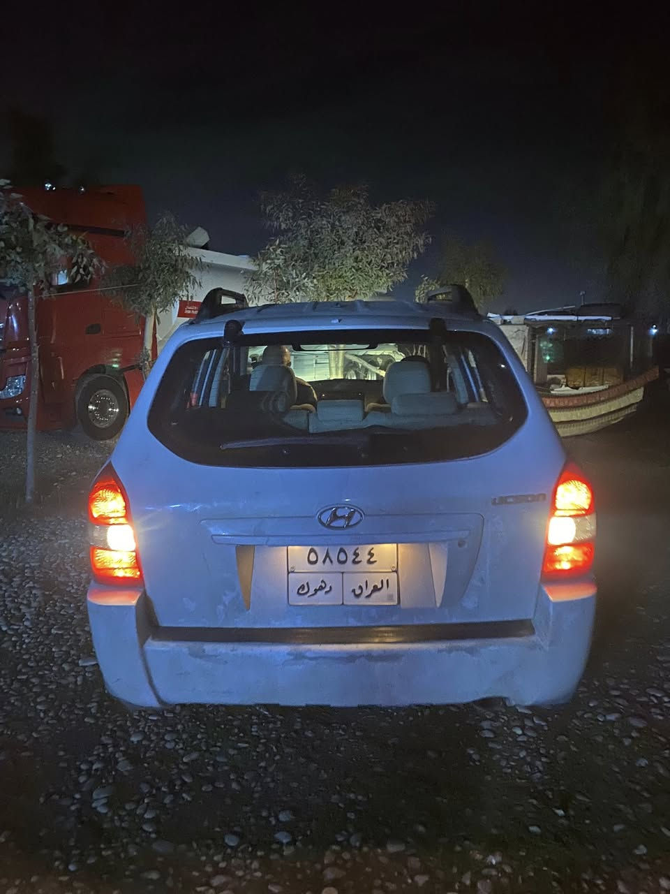 هيونداي تكسون موديل ٢٠١٠
محرك و كير و تبريد و تدفئة بشرط 
كير توماتيك/ محرك ٢٠٠٠ دوش 
 نضام غاز ايطالي و بنزين 
السنوية لحد ٢٠٢٦ شهر ٤ 
التحول أو الوكالة مضمون 
السياره تاكيه على صفحة النفر 
بدون دواخل: الشواصي و اللغد و داخل الدكم و
                    داخل الحوض مكفوله…………..،،،،
عليه ٧٠٠ الف دينار غرامه تنقص من السعر 
السعر ٨٦ ورقه أو بيها مجال 
☎️📞***********.  واتساب ***********
