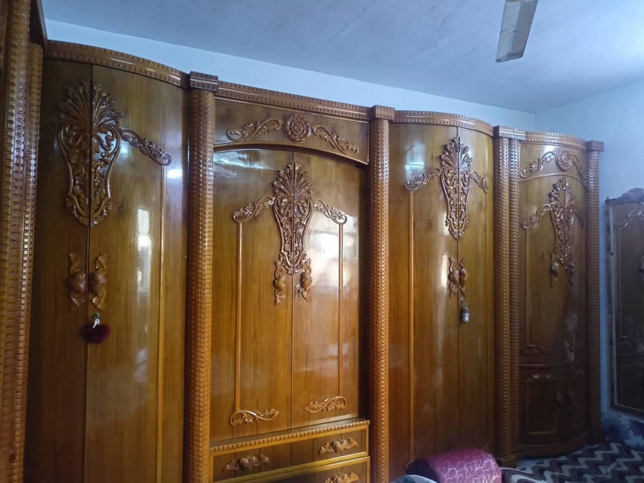 قفله مليون و800 داخل وخارج صاج
***********
