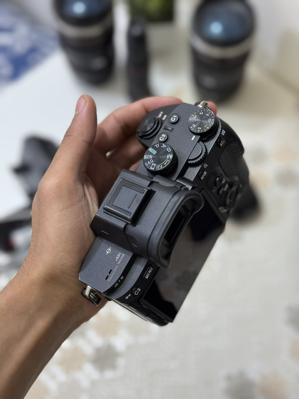 كاميرا سوني a7iii نضيفه كلش سعرها 
1,350,000 
للاستفسار على الرقم 
***********
