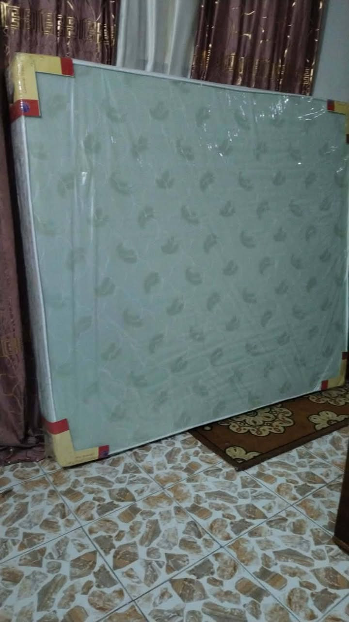 ثلاجه للبيع اخت جديده اي عطل مابيه سعر ٢٠٠ بيه مجال دوشك نفرين هم جديد بجيس مامستعمل سعر ١٠٠ بي مجال مكاني بغداد شعله دوانم


**إذا كنت صاحب هذا الإعلان وتريد حذفه لأي سبب، رجاءا أرسل رسالة إلى الدعم الفني**