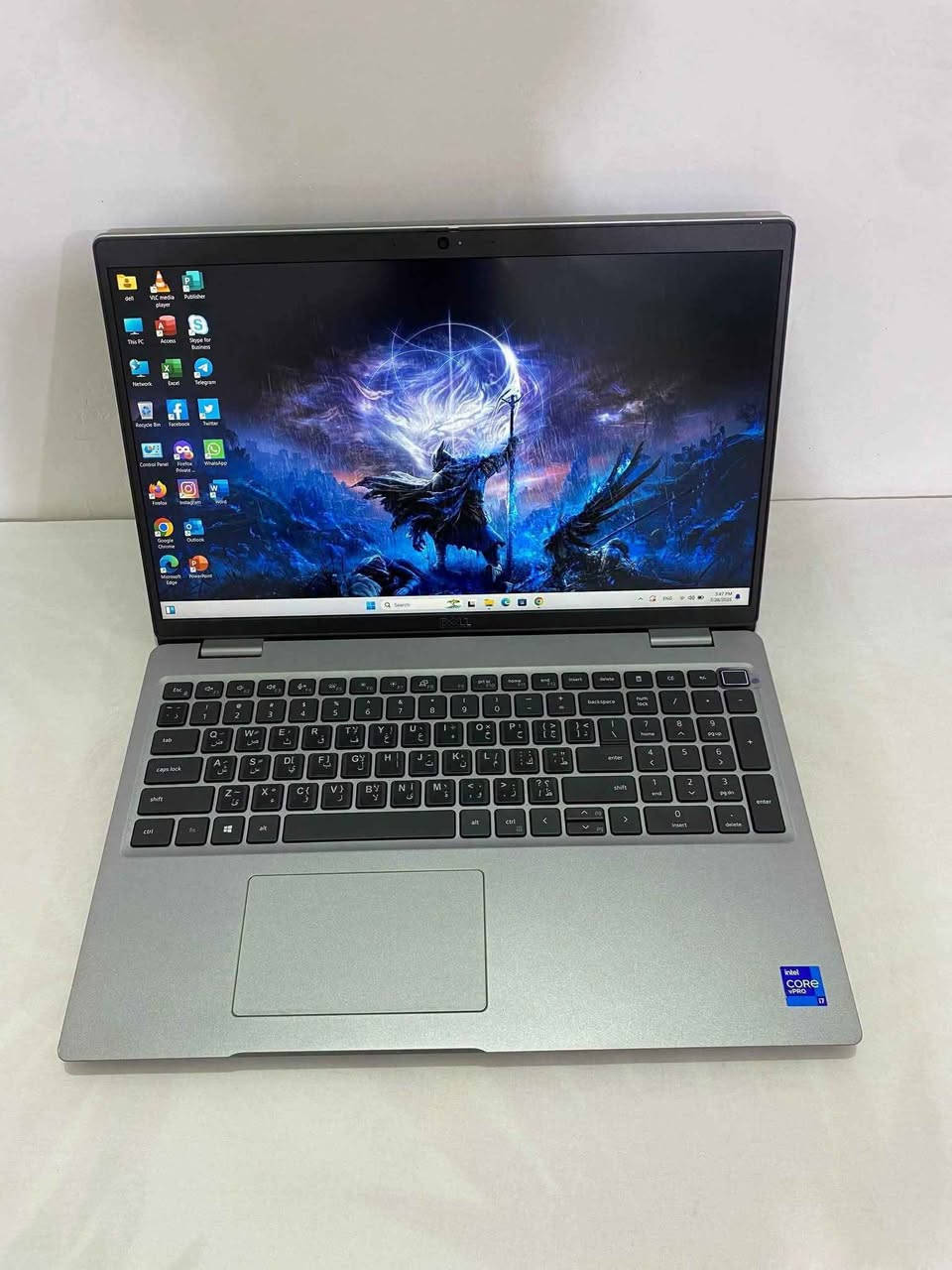لابتوب Dell Precision 3561

⚜️ المواصفات:
⚜️ المعالج: Core i7 — الجيل الحادي عشر — فئة H
⚜️ الرام: 16 كيكا DDR4
⚜️ الهارد: 512 كيكا SSD
⚜️ كرت شاشة خارجي: NVIDIA Quadro T600 — 4 كيكا
⚜️ حجم الشاشة: 15″ — دقّة FHD
🤍🤍🤍🤍🤍🤍🤍🤍🤍🤍
🎁 الهدايا والملحقات:
• حقيبة لابتوب
• شاحن لابتوب
• ماوس
• ماوس باد
• تغليف احترافي (داخل كرتونة)

🛡️ الضمان والخدمات:
• فحص اللابتوب و مقارنة المواصفات و النضافة قبل الاستلام عند المندوب.
• ضمان أسبوع كامل بعد الاستلام.
• تنصيب ويندوز حسب الطلب مع جميع البرامج الأساسية و Office مثبتة.

🚚 التوصيل: التوصيل متوفر إلى جميع محافظات العراق

📞 للحجز أو الاستفسار (متوفر واتساب): ***********

📌 موقّعنا: بغداد الامين الثانية

💰 السعر: 700,000 دينار عراقي بغداد, العراق
