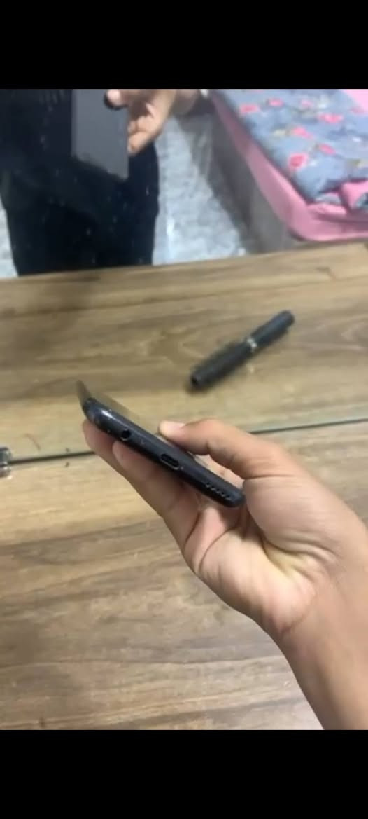 سلام وعليكم هواوي واي 9 بريم ذاكره 128 مبدل شاشه فقط مكان تكريت البوعجيل سعر خاص


**إذا كنت صاحب هذا الإعلان وتريد حذفه لأي سبب، رجاءا أرسل رسالة إلى الدعم الفني**