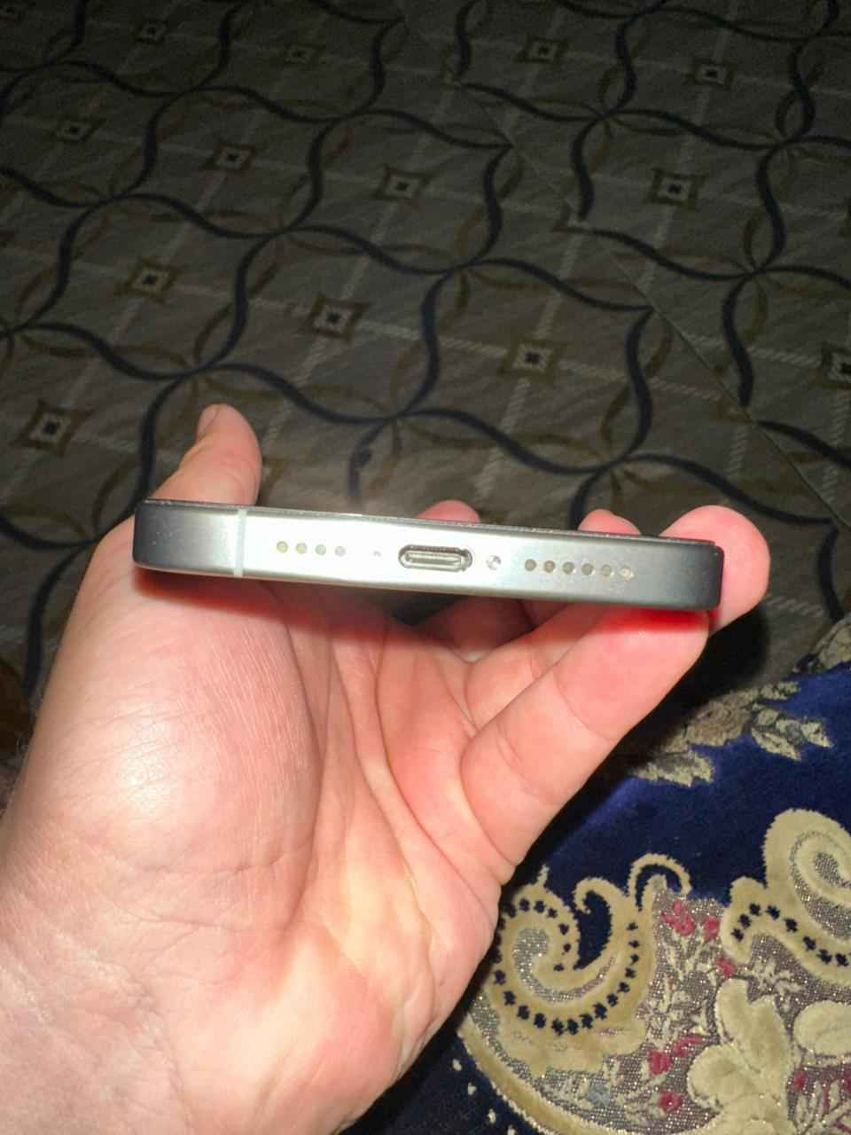 ايفون 15 برو ماكس
بطاريه 86٪
 الجهاز مستبدله الكلاسه الفوك
حته شعار مطالع بي الجهاز نضيف ومرتب 
سعر نار ٨٥٠ قفل كربلاء, العراق


**إذا كنت صاحب هذا الإعلان وتريد حذفه لأي سبب، رجاءا أرسل رسالة إلى الدعم الفني**