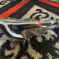 مازدا كورولا هايبرد اماميه جهه اليمنه للبيع السعر 200 وبيها مجال مكان ...