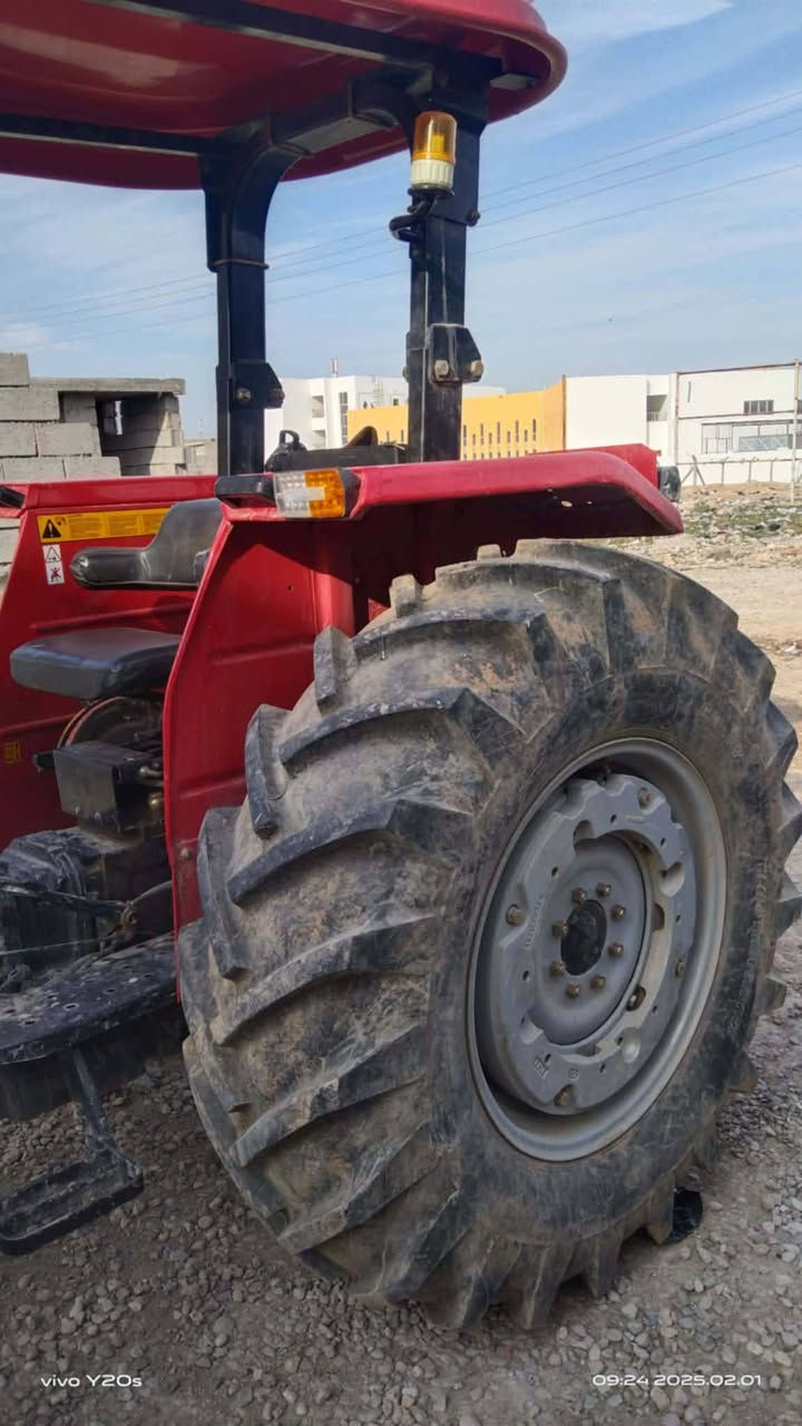 تركتر لبيع مكفوله كفاله عامه شرط التحويل موديل2023/
***********
