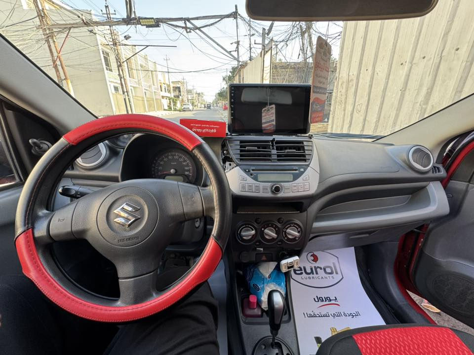 السلام عليكم للبيع سوزوكي سيليريو ٢٠١٣ السيارة خليجي بيهة قطعتين صبغ بنيد و جاملغ خلفي ماشية ٥٨ الف كيلو السعر ٦٥  ورقة و بيهة مجال بسيط 
*********** المكان بغداد حي الجهاد
