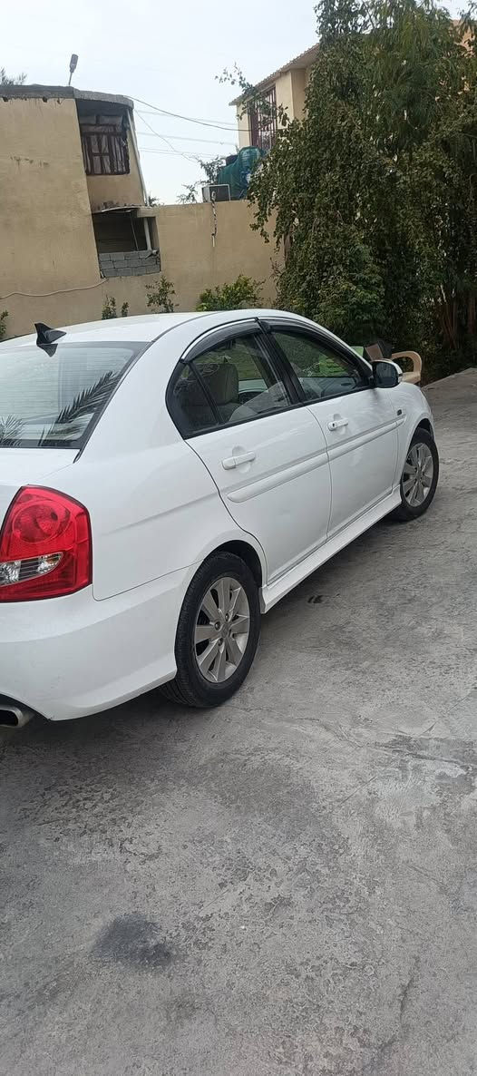 هيونداي اكسنت  سبورت 2011 خليجيه فول نضافه محرك 1600قبق اسود دبل قطره مكفول كير اوتو مكفول تبريد تدفئه شغال شرط فحص سنويه وارقام انكليزي جديد باسمي سنويه تحويل ثاني يوم قبل اسبوع دخلت ادامه كامله صدر تايرات تخم جديد بريكات دسكات مي زيتي تنضيف مكينه داخل خارج السياره بيها قطعه وحده فقط بنيد تبدل اثر تخريب الباقي كفاله   مكان السياره بغداد ابوغريب السعر 98 ورقه للاتصال ***********واتساب
