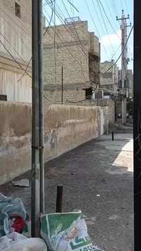 الشعب خلف صلاح الدين • ٨٠م • ٣نوم