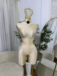 منحوتات • مستخدم • قياس 38