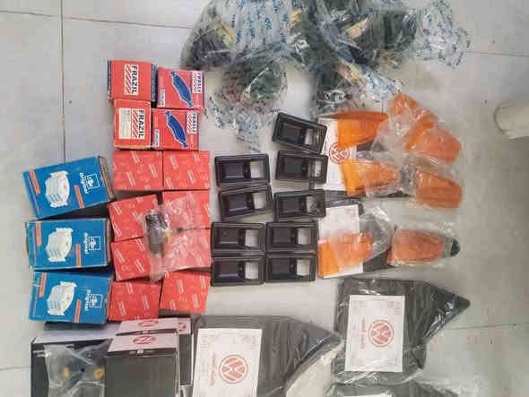 بولبرن امامي برازيلي 
بولبرن خلفي برازيلي 
عنبار بريك رئيسي 
عنبار بريك خلفي 
بنز خلفي 
درايم شفت داخلي برازيلي 
العنوان ديالى بعقوبه توجد خدمة توصيل لجميع المحافظات 
***********
