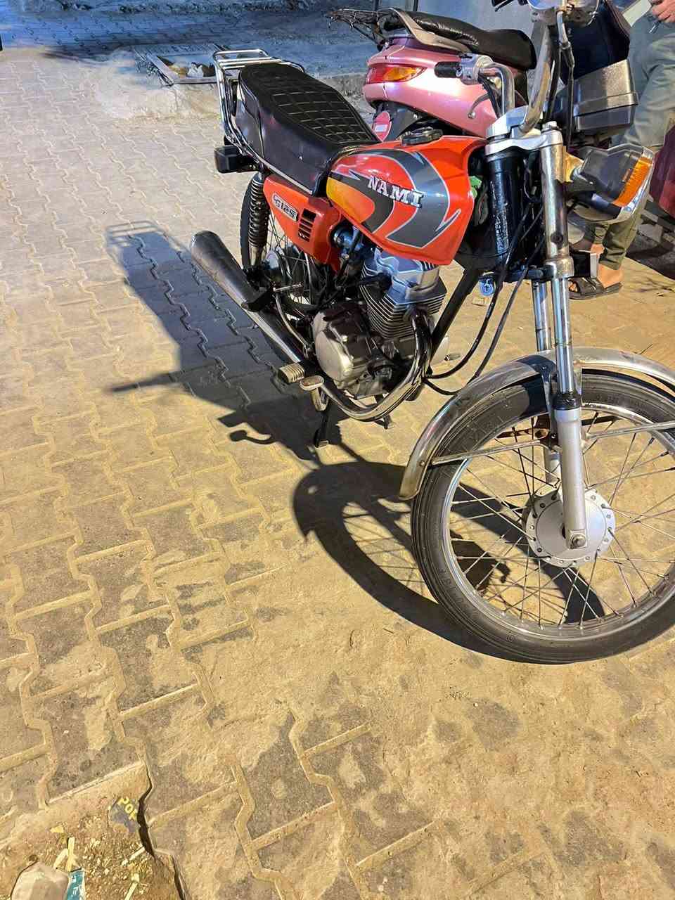 دراجه ايراني اوراق شاصي مديل 11 تعميره 22 دراجه مخزنه كامله مكمله كهربائيات عينه لايت اشاير محرك مكفول شاصي دراجه كفاله عامه عنواني بصره مركز ***********
